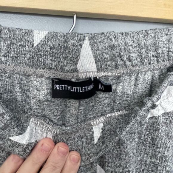 Pretty Little Thing grey white star pj pant joggers M - Picture 2 of 7